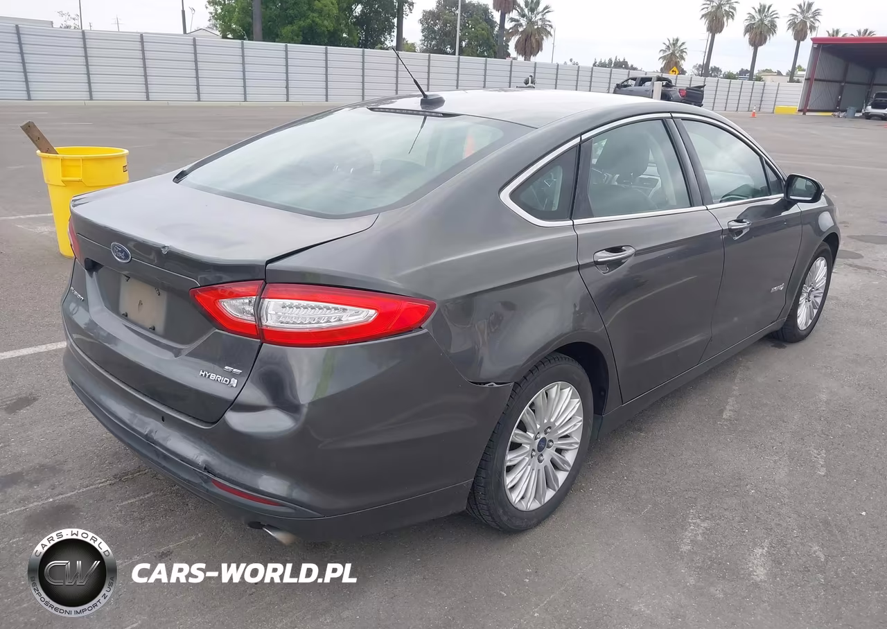 2016 Ford Fusion Hybrid Se VIN:3FA6P0LU8GR106751 - 4