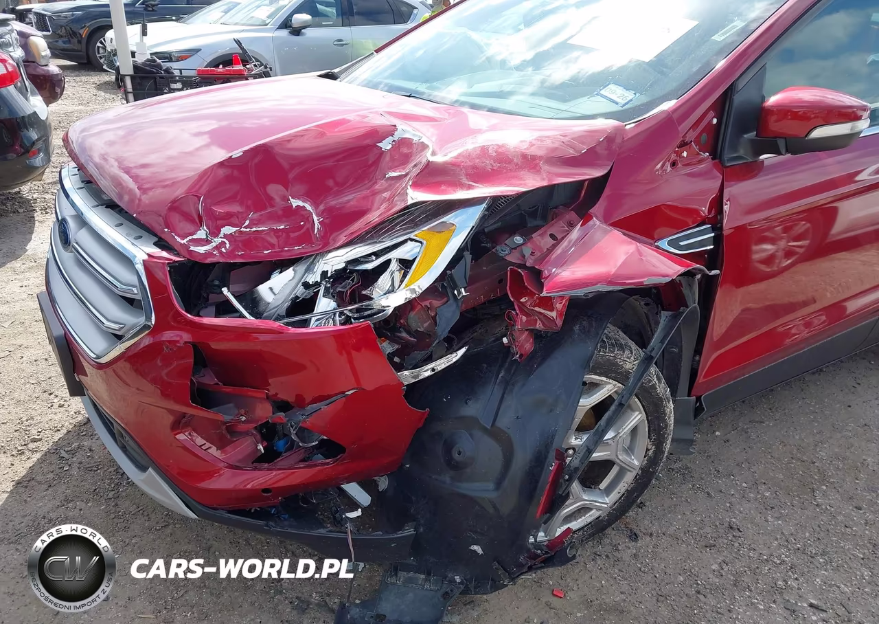 2019 Ford Escape Titanium VIN:1FMCU0J94KUC52954 - 6