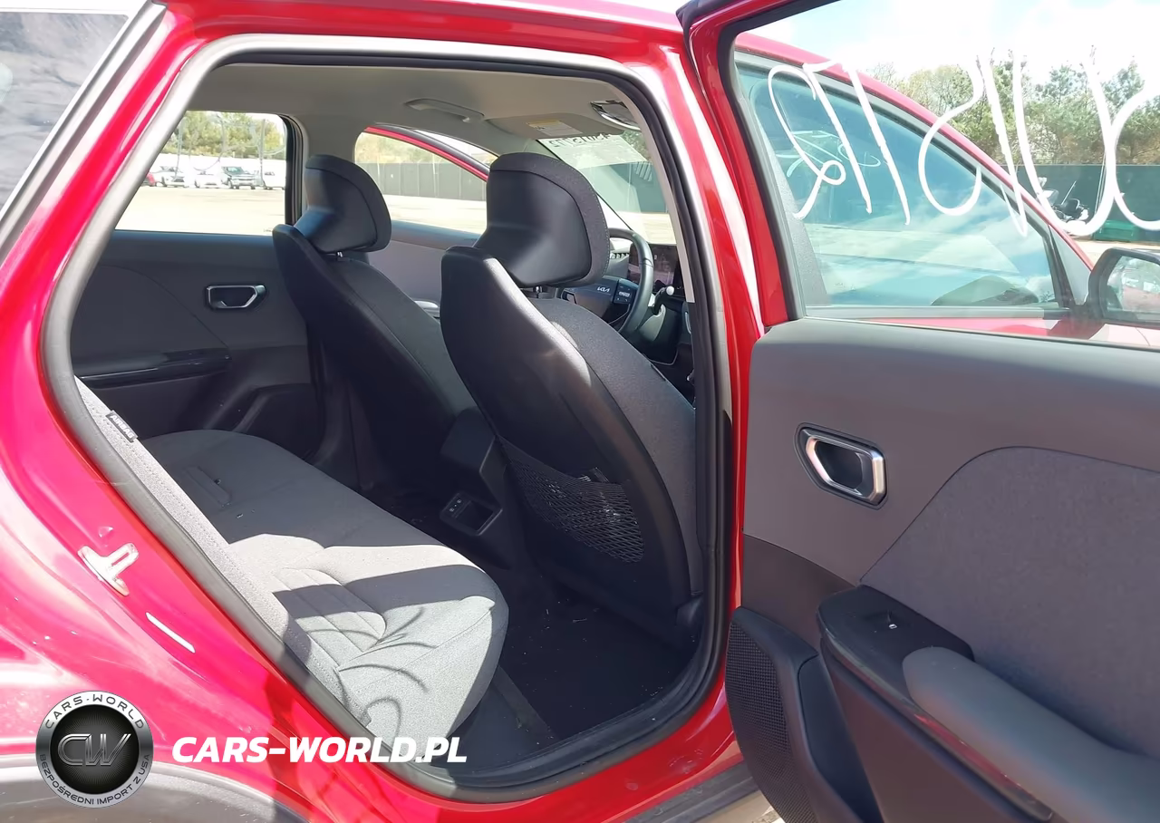 2025 Kia K4 Ex VIN:3KPFU4DE1SE012390 - 8