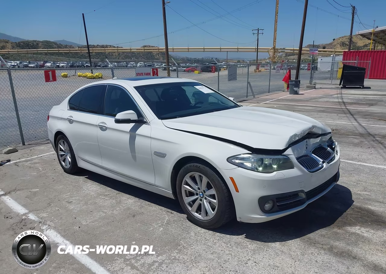 2015 BMW 528I
