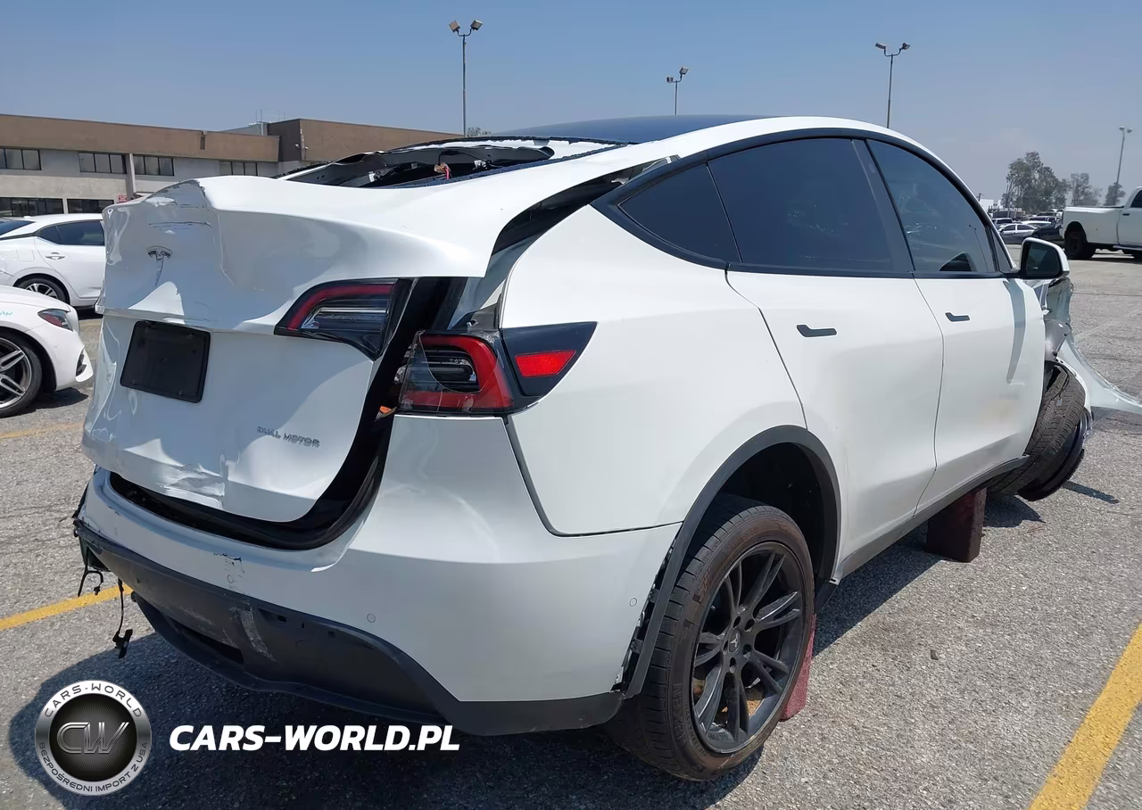 2021 Tesla Model Y Long Range Dual Motor All-Wheel Drive VIN:5YJYGDEE0MF306343 - 4