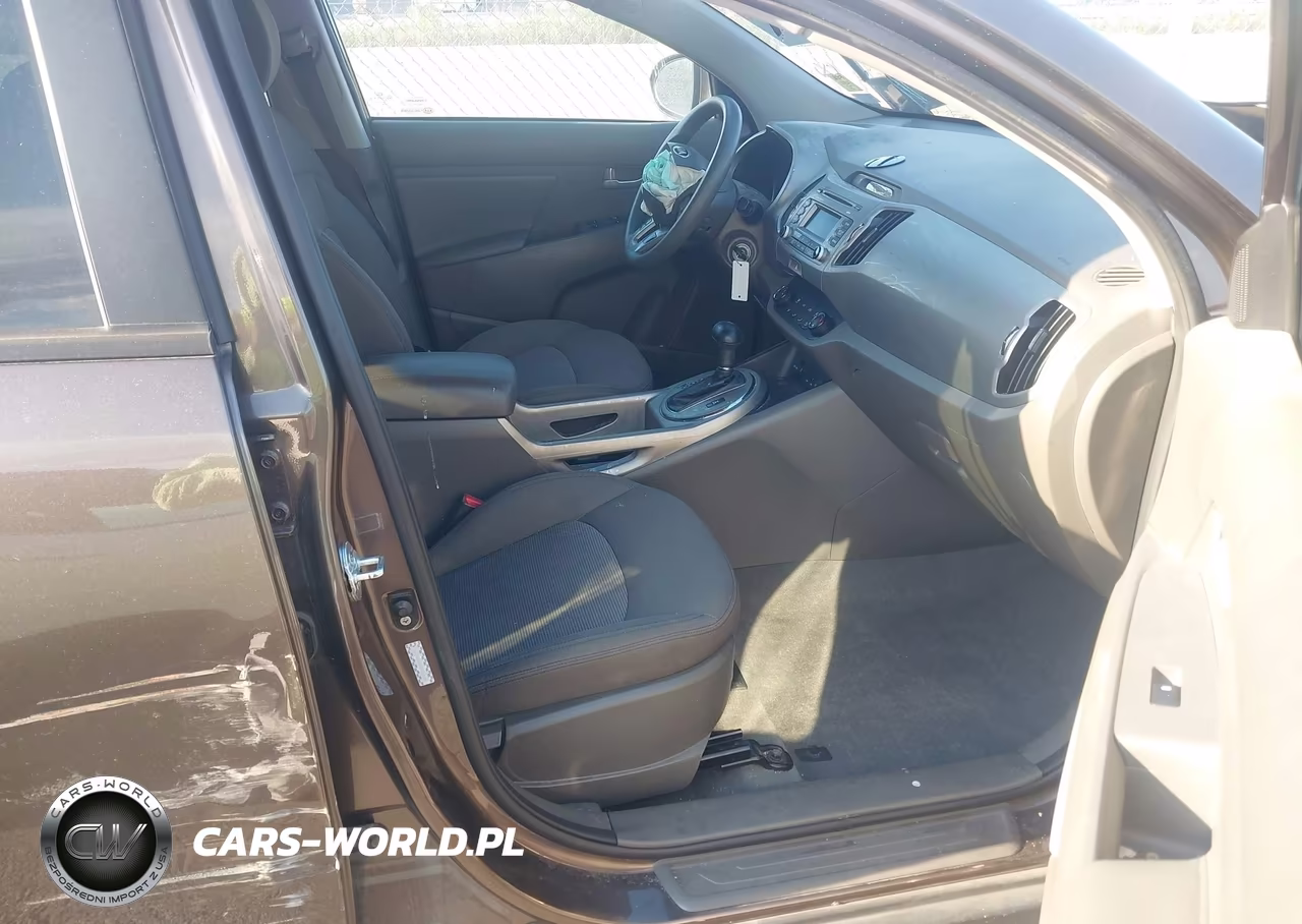 2014 Kia Sportage Lx VIN:KNDPBCAC2E7550124 - 5