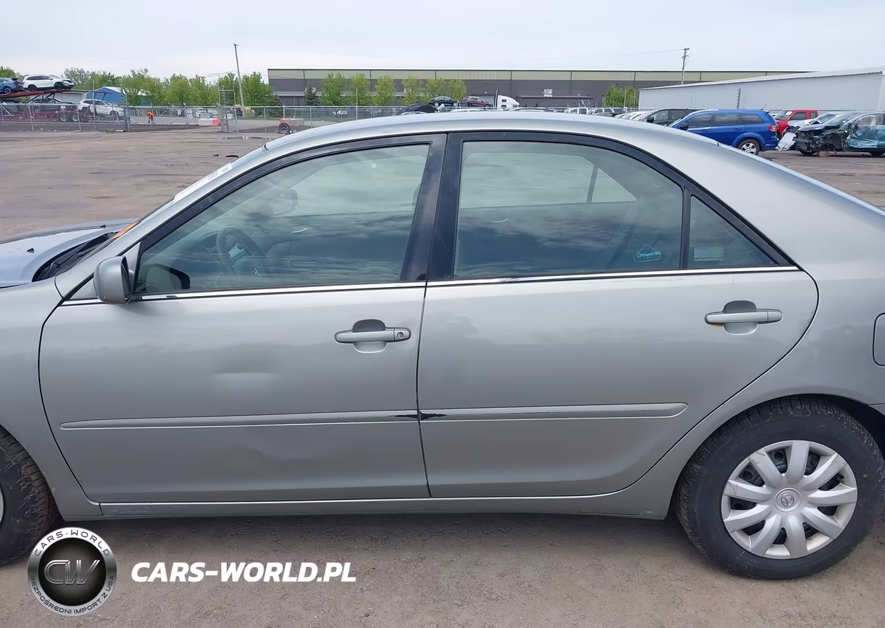 2005 Toyota Camry Le VIN:4T1BE32KX5U602927 - 13