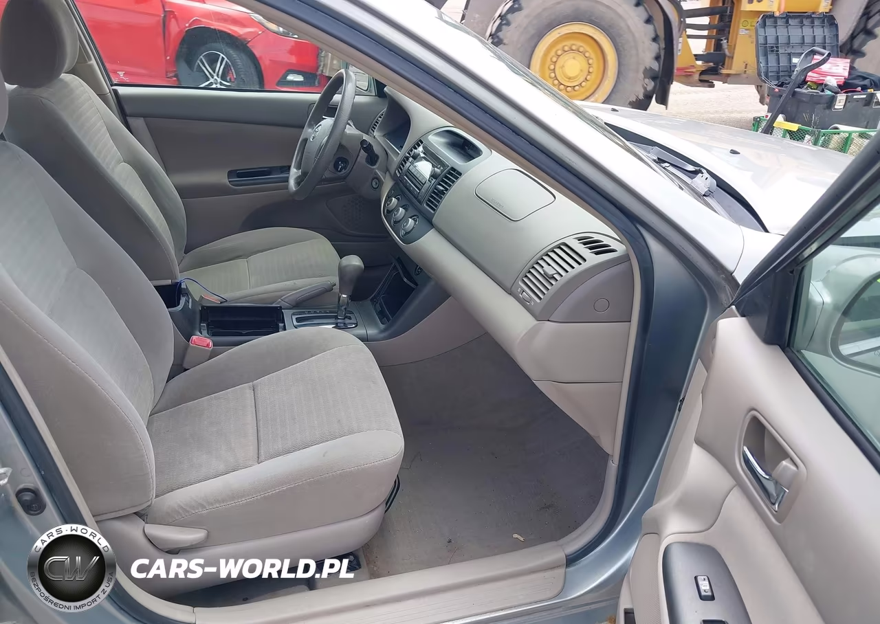 2005 Toyota Camry Le VIN:4T1BE32KX5U602927 - 5