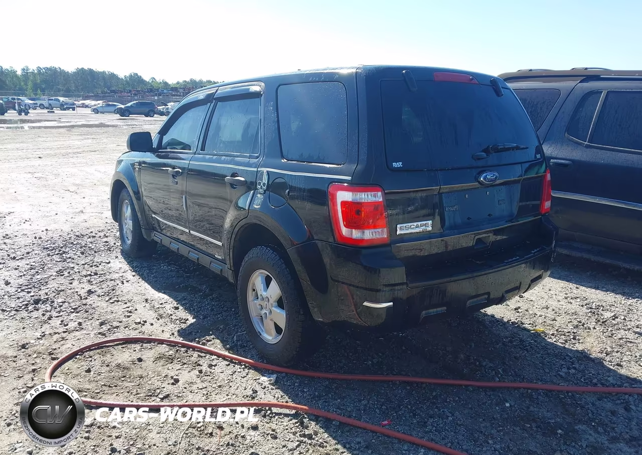 2011 Ford Escape Xlt VIN:1FMCU0D76BKB66437 - 3