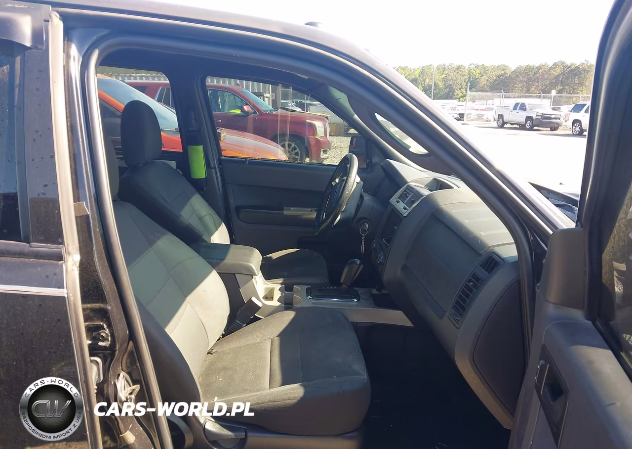 2011 Ford Escape Xlt VIN:1FMCU0D76BKB66437 - 5