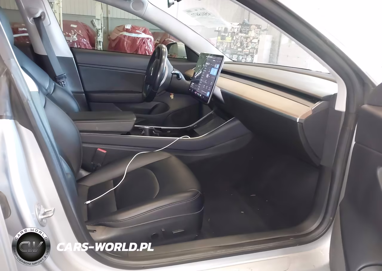 2018 Tesla Model 3 Long Range-Mid Range VIN:5YJ3E1EA8JF011594 - 5