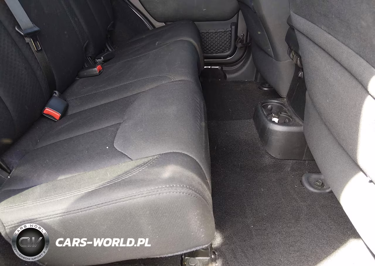 2016 Jeep Wrangler Unlimited Sport VIN:1C4BJWDG2GL221494 - 8