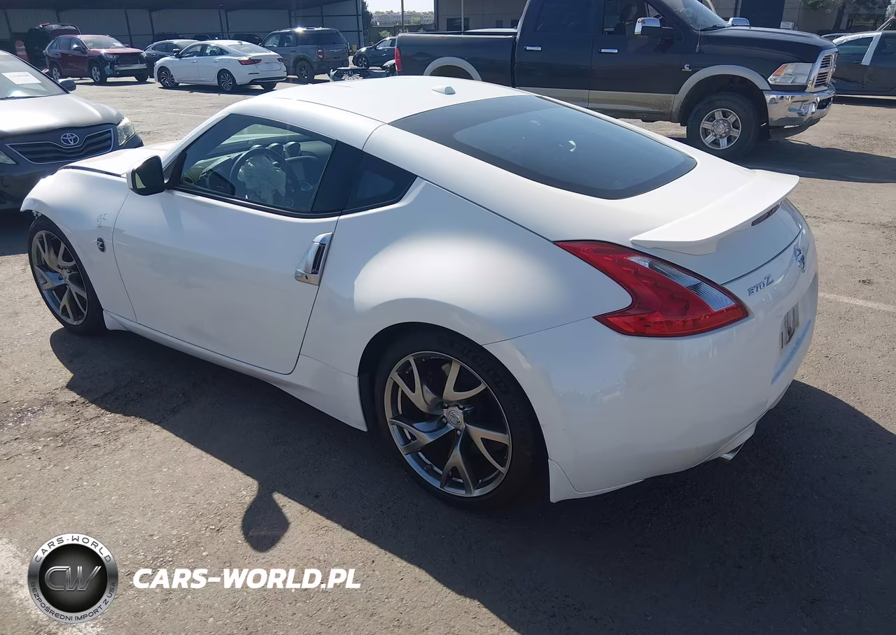 2014 Nissan 370Z Touring VIN:JN1AZ4EHXEM630093 - 3