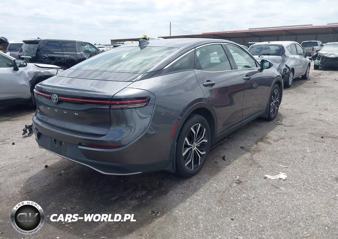 2023 Toyota Crown Xle VIN:JTDAAAAF8P3013341 - 4