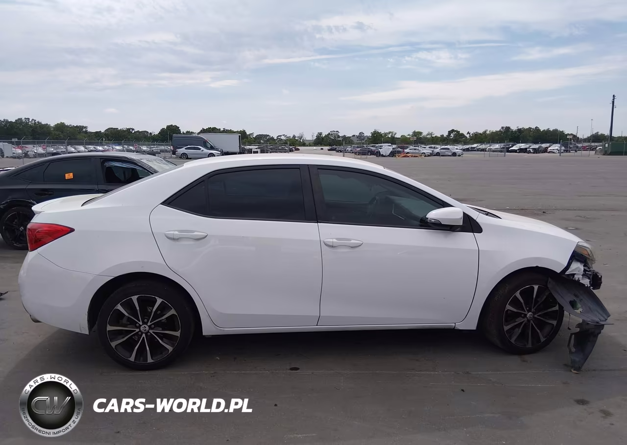 2018 Toyota Corolla Se VIN:2T1BURHE5JC103715 - 14