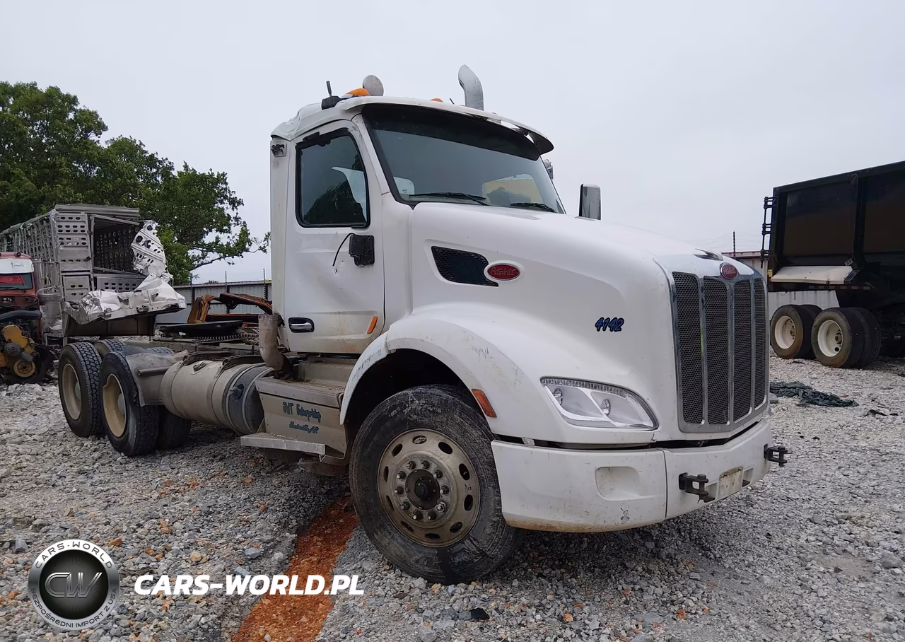 2021 Peterbilt 579