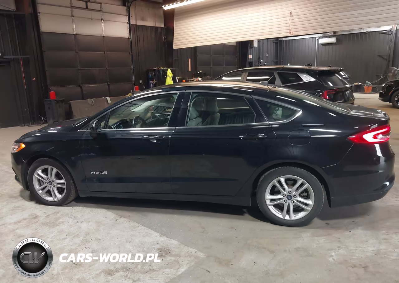 2018 Ford Fusion Hybrid S VIN:3FA6P0UU1JR254357 - 14