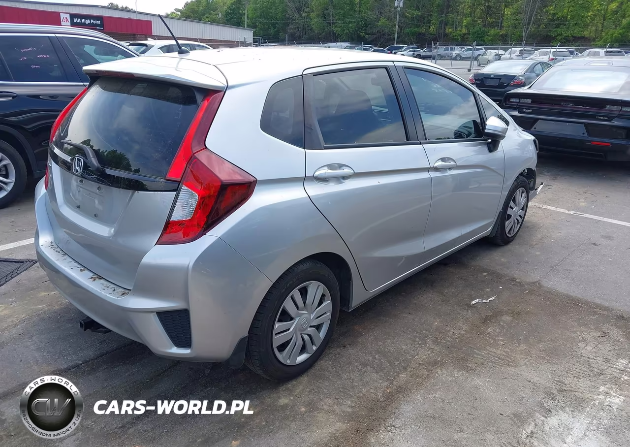 2016 Honda Fit Lx VIN:JHMGK5H56GX027838 - 4