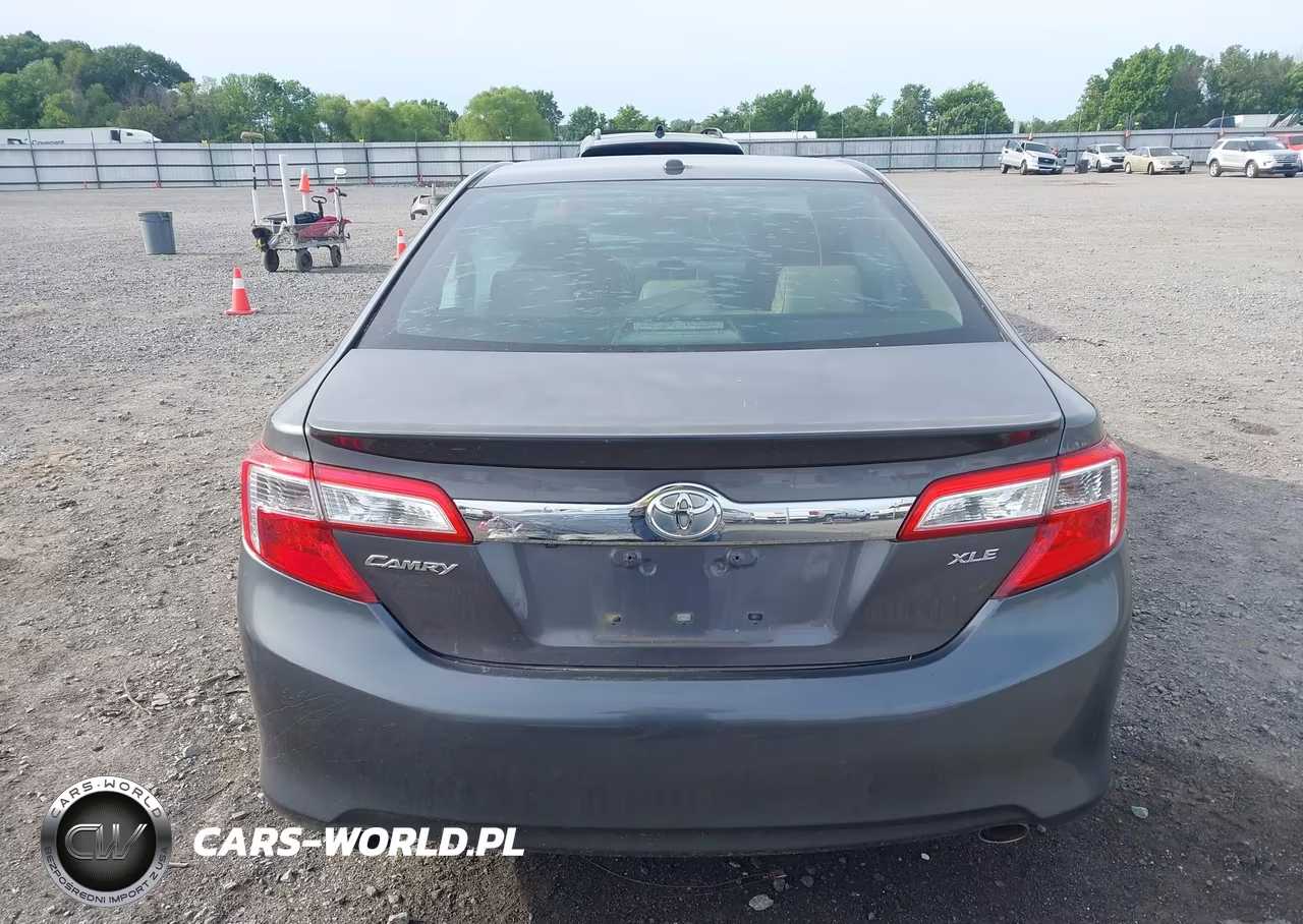 2014 Toyota Camry Xle V6 VIN:4T1BK1FK9EU550455 - 16