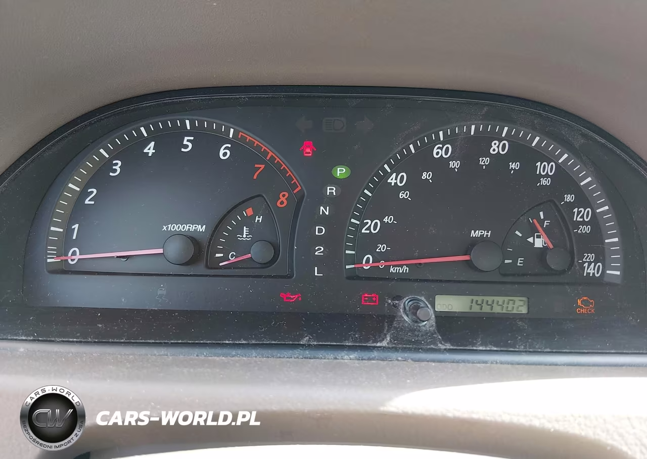 2002 Toyota Camry Le VIN:4T1BE32K92U590104 - 7