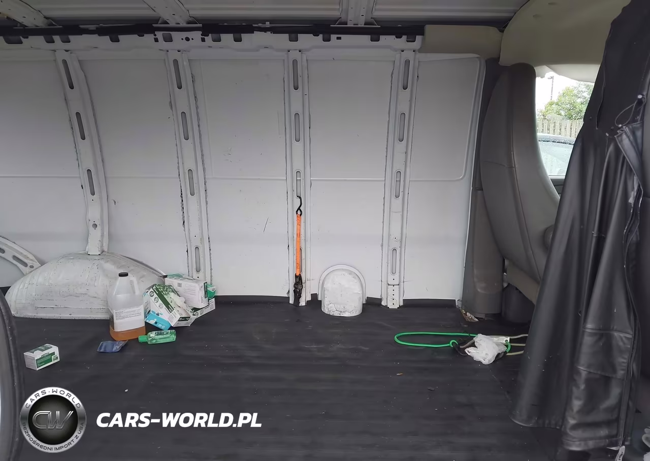 2014 Chevrolet Express 1500 Work Van VIN:1GCSGAFX0E1131025 - 8