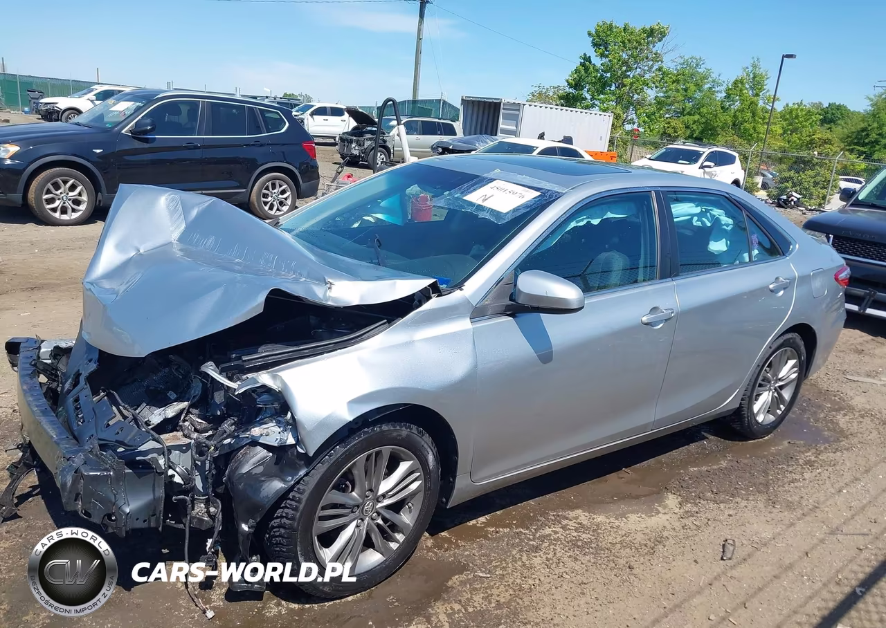 2017 Toyota Camry Se VIN:4T1BF1FK1HU622810 - 15