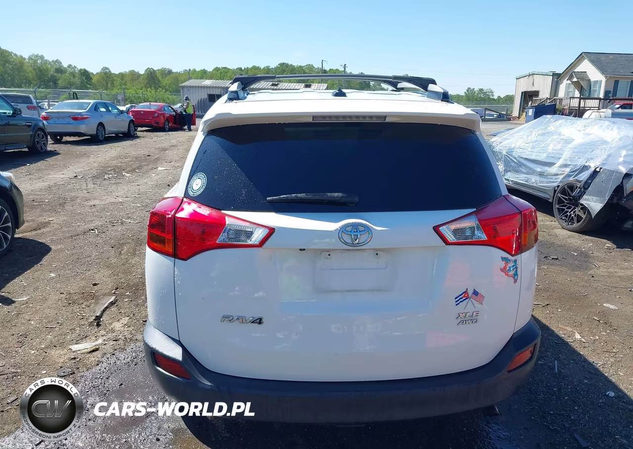 2015 Toyota Rav4 Xle VIN:JTMRFREV7FJ028167 - 16