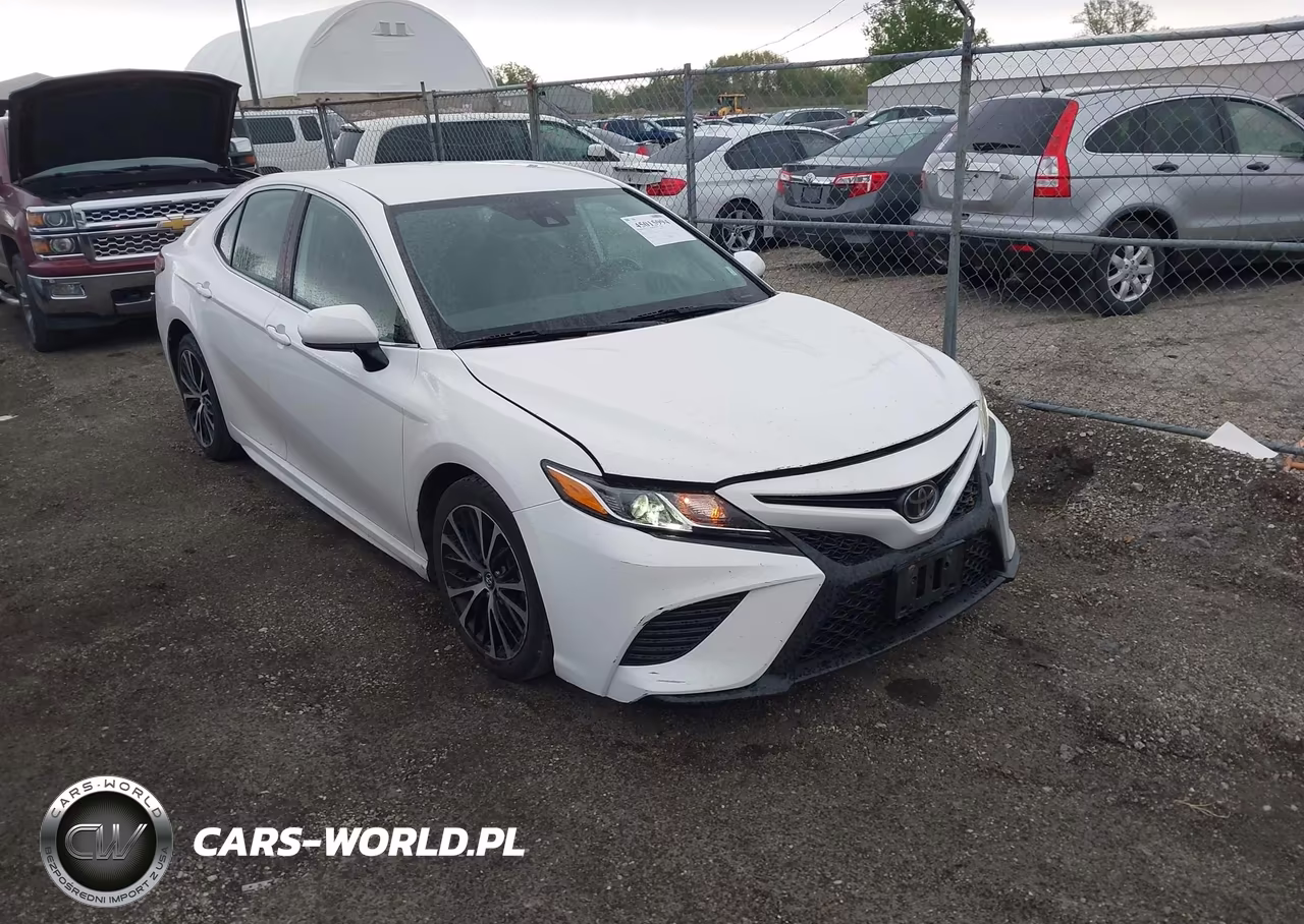 2019 Toyota Camry Se – zdjęcie 1 z 20