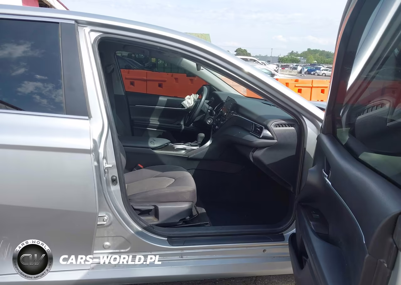 2022 Toyota Camry Le VIN:4T1C11AK1NU694175 - 5