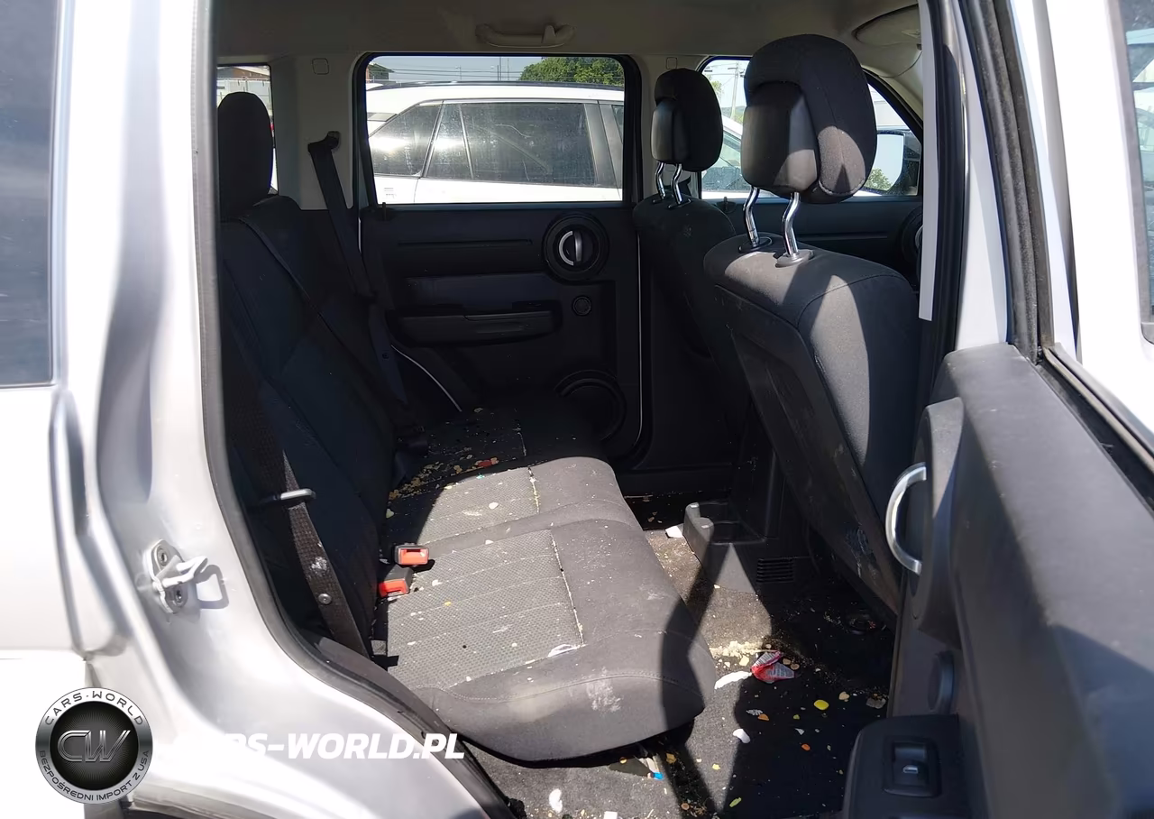 2011 Dodge Nitro Heat VIN:1D4PU4GX2BW501200 - 8