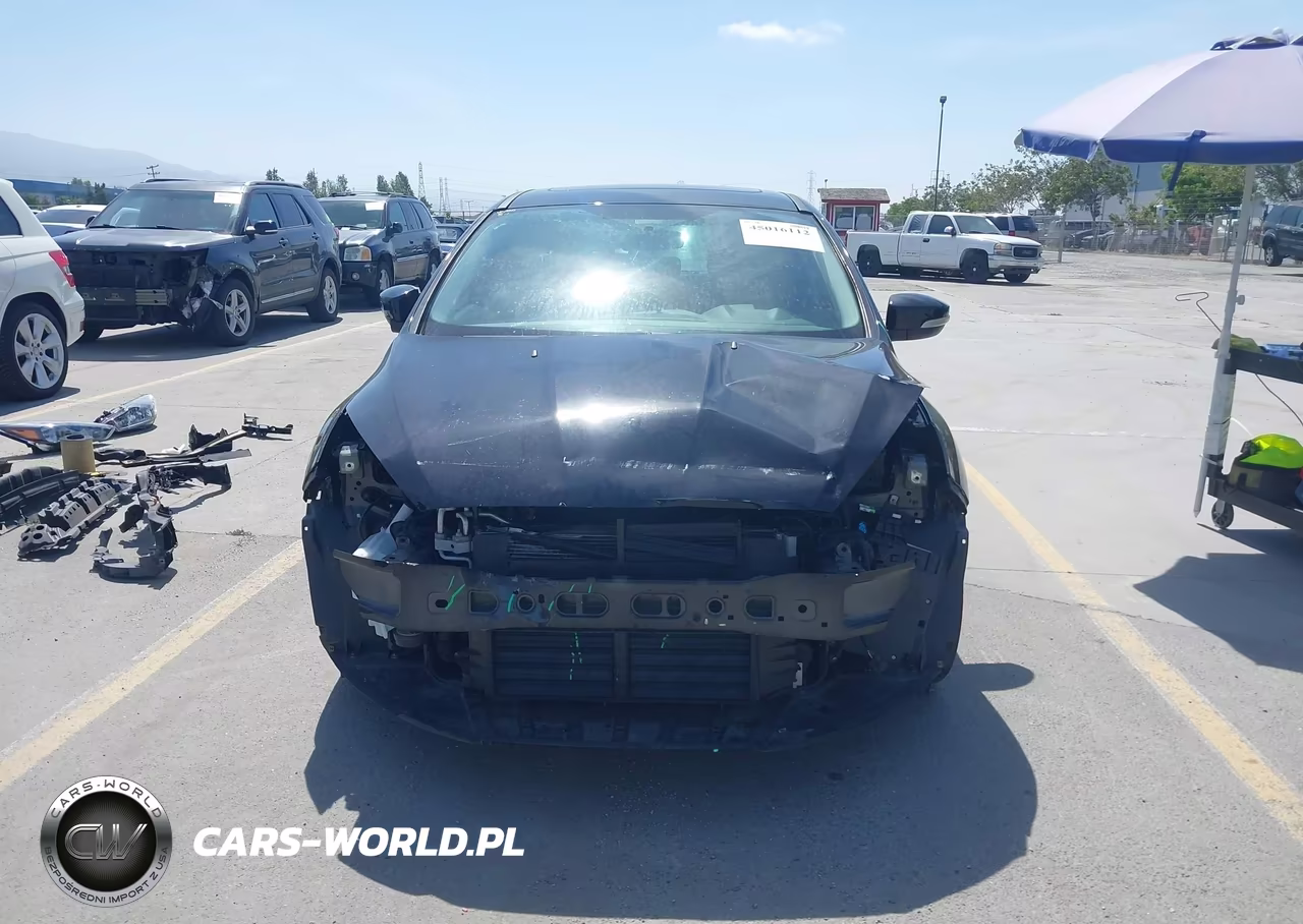 2018 Ford Focus Sel VIN:1FADP3M21JL285453 - 13