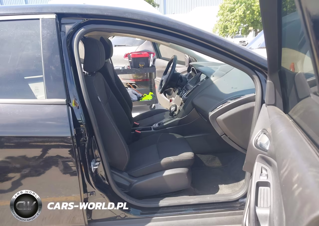 2018 Ford Focus Sel VIN:1FADP3M21JL285453 - 5