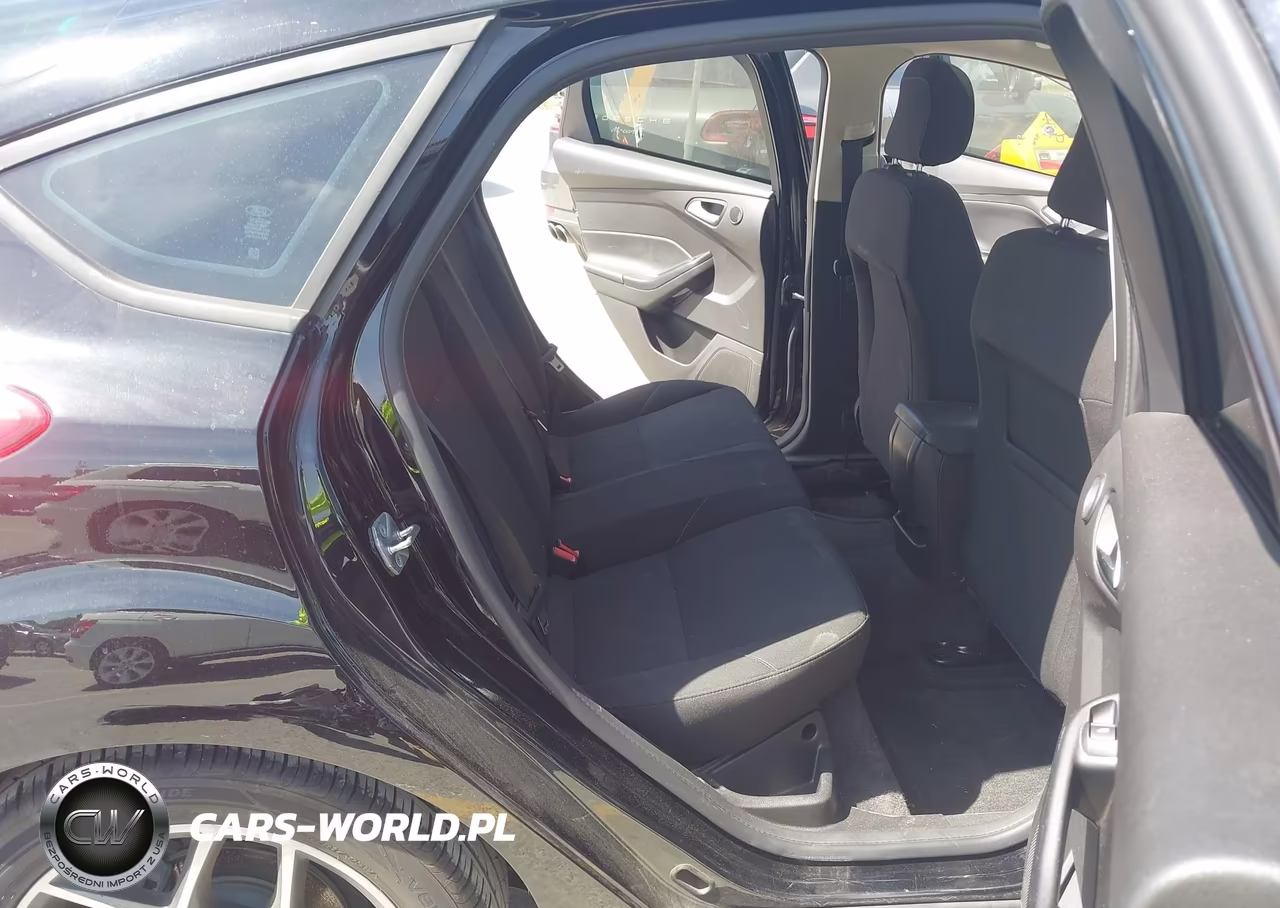 2018 Ford Focus Sel VIN:1FADP3M21JL285453 - 8