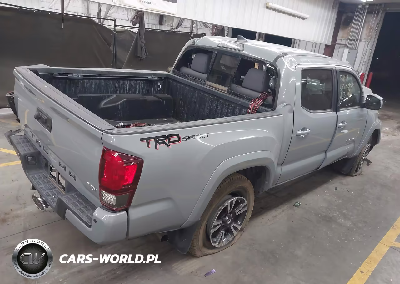 2019 Toyota Tacoma Trd Sport VIN:3TMAZ5CN7KM105472 - 4