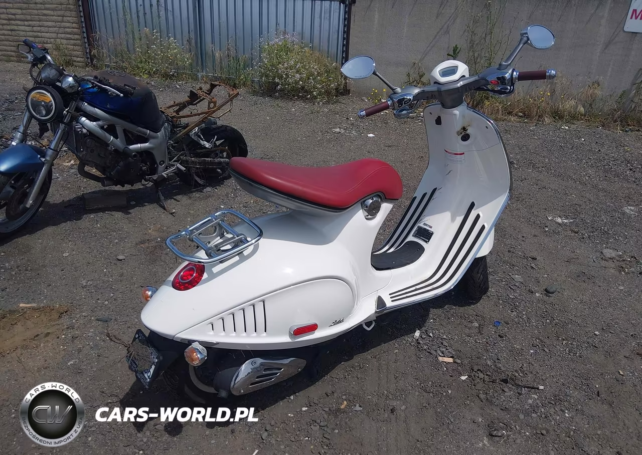 2013 Vespa 946 VIN:ZAPM808G9D5000341 - 4