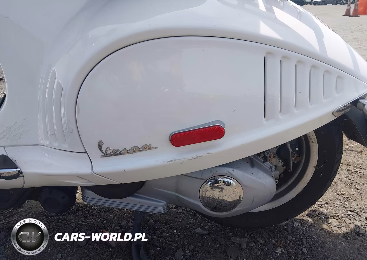 2013 Vespa 946 VIN:ZAPM808G9D5000341 - 9