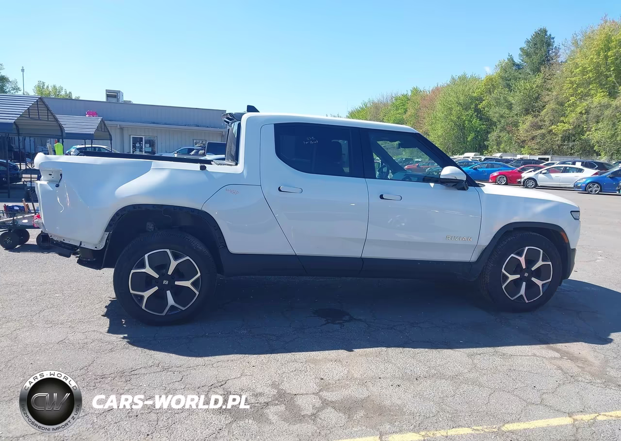 2022 Rivian R1T Adventure VIN:7FCTGAAA2NN011530 - 13