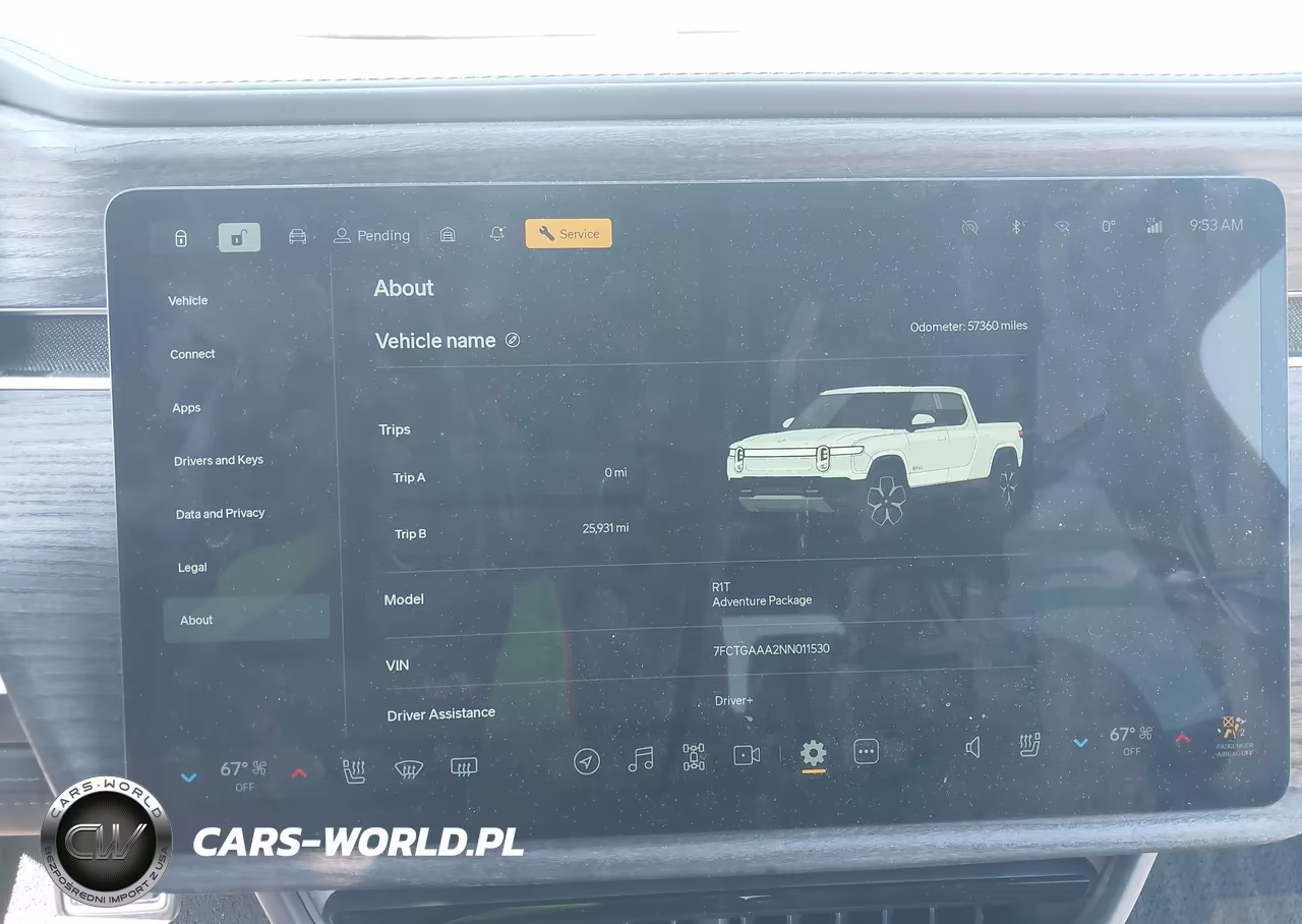 2022 Rivian R1T Adventure VIN:7FCTGAAA2NN011530 - 18