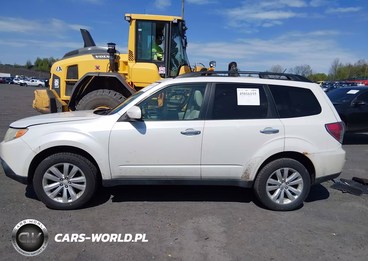 2013 Subaru Forester 2.5X Premium VIN:JF2SHACC5DH442228 - 14