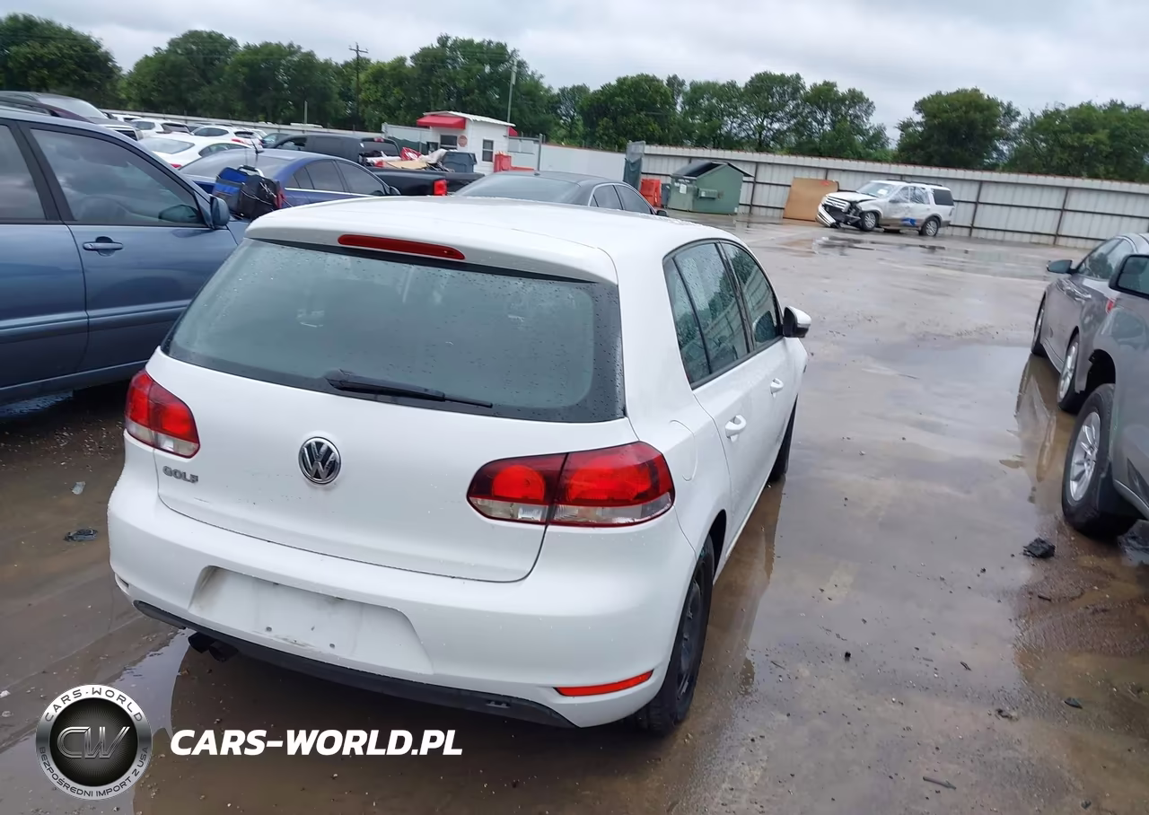 2012 Volkswagen Golf 2.5L 4-Door VIN:WVWDB7AJ9CW326098 - 4