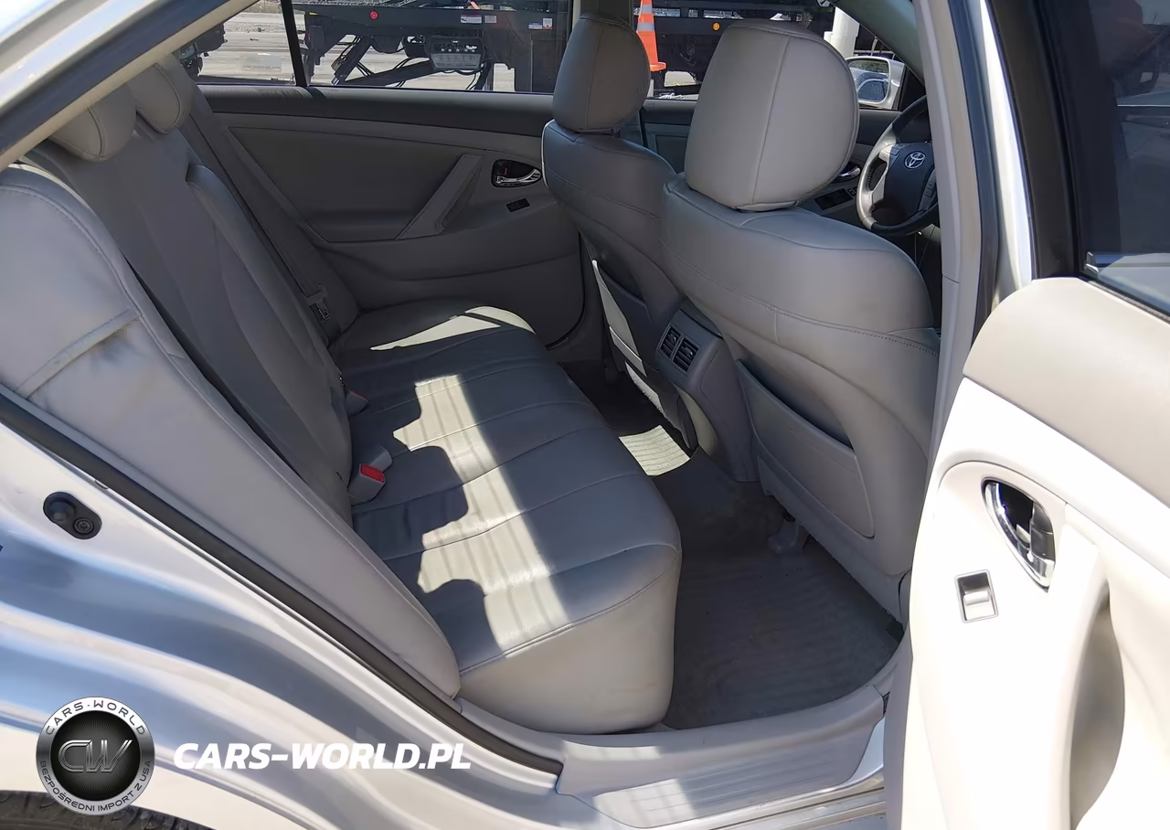 2007 Toyota Camry Hybrid VIN:JTNBB46K273029796 - 8