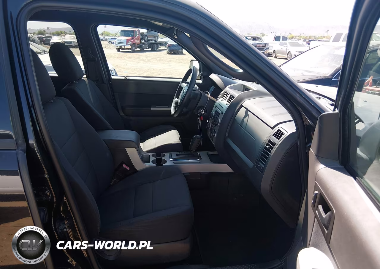 2011 Ford Escape Xlt VIN:1FMCU0D77BKB66804 - 5