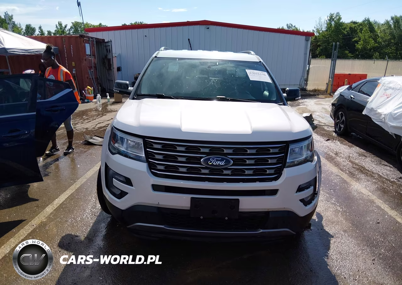 2017 Ford Explorer Xlt VIN:1FM5K7D89HGE27104 - 12