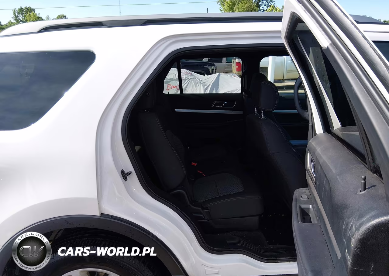 2017 Ford Explorer Xlt VIN:1FM5K7D89HGE27104 - 8