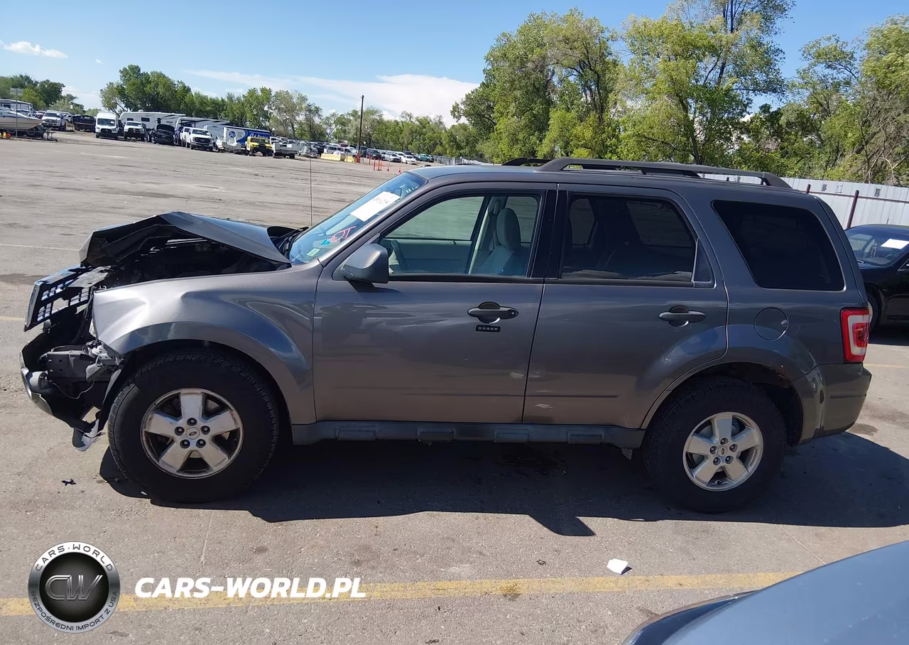 2010 Ford Escape Xlt VIN:1FMCU9DGXAKB77010 - 14