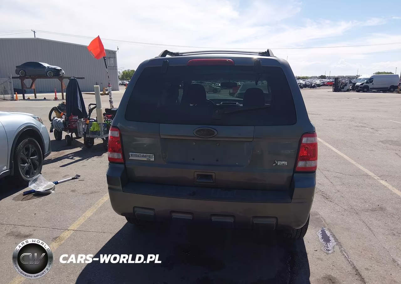 2010 Ford Escape Xlt VIN:1FMCU9DGXAKB77010 - 16