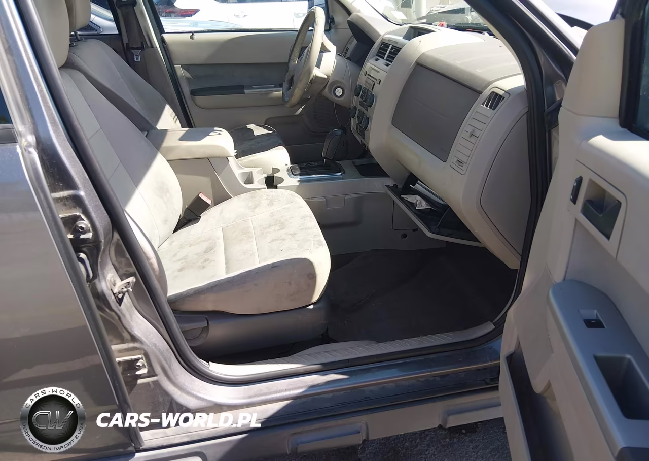 2010 Ford Escape Xlt VIN:1FMCU9DGXAKB77010 - 5