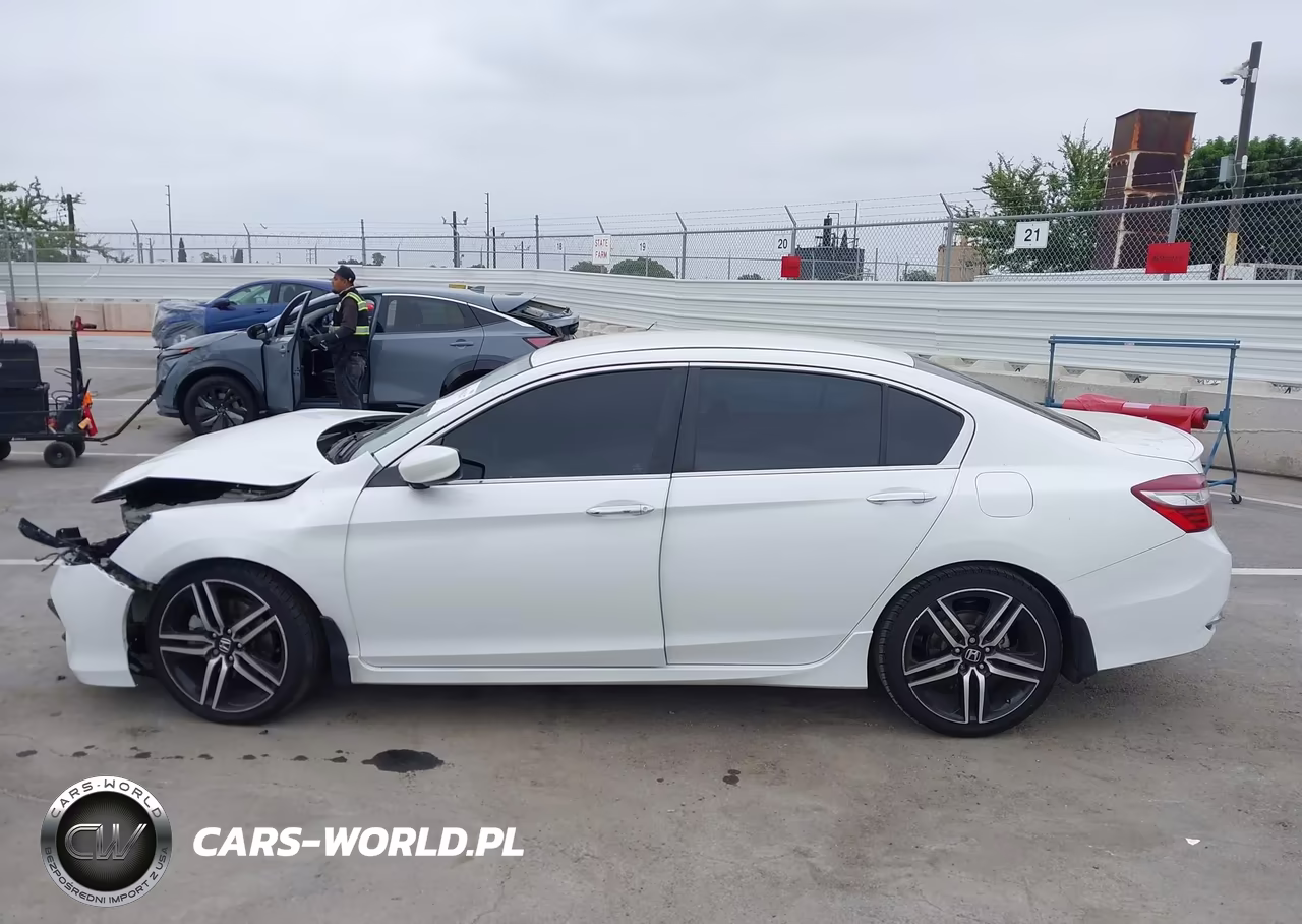 2017 Honda Accord Sport Se VIN:1HGCR2F14HA077511 - 15