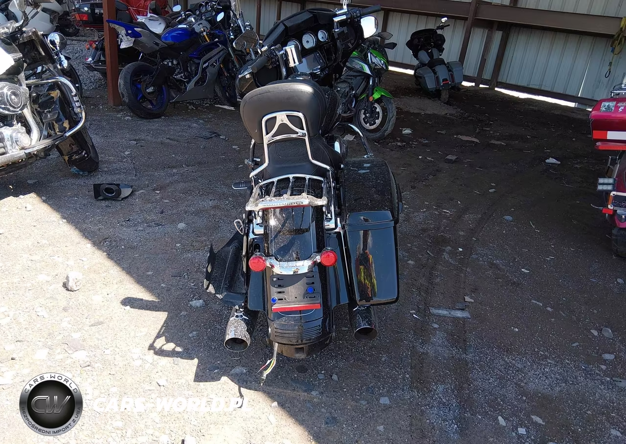 2014 Harley-Davidson Flhxs Street Glide Special VIN:1HD1KRM15EB619029 - 6
