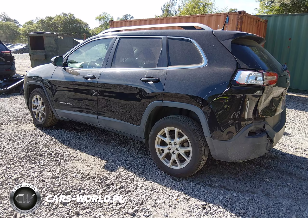2017 Jeep Cherokee Latitude Fwd VIN:1C4PJLCB7HW549763 - 3