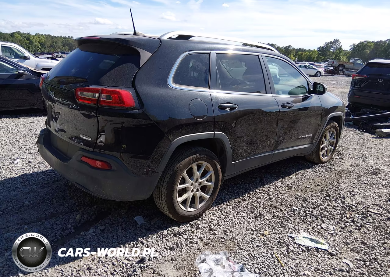 2017 Jeep Cherokee Latitude Fwd VIN:1C4PJLCB7HW549763 - 4