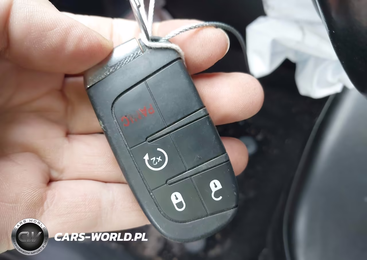2019 Jeep Compass Latitude 4X4 VIN:3C4NJDBB3KT742326 - 11