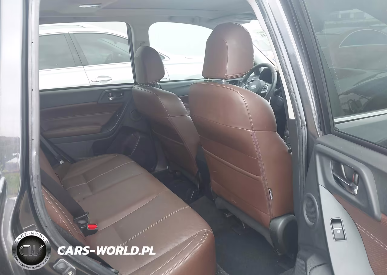 2018 Subaru Forester 2.5I Touring VIN:JF2SJAWC4JH531381 - 8