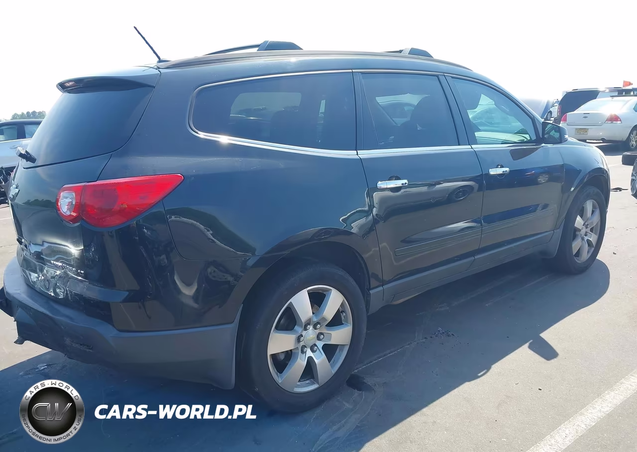 2011 Chevrolet Traverse 1Lt VIN:1GNKRGED1BJ320855 - 4